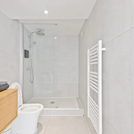 Apartamento Near Eiffel Tower With Netflix